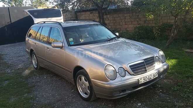 Mercedes E 280 2001, 352,000 km - 2.8 l - İsmayıllı