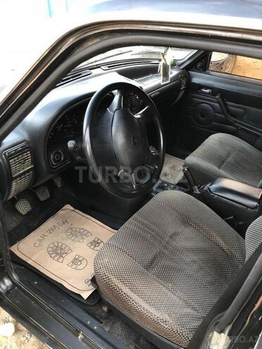 GAZ 3110 1998, 195,355 km - 2.4 л - Samux