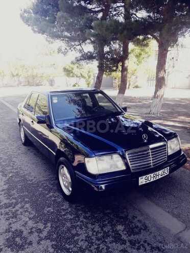 Mercedes E 200 1995, 290,000 km - 2.0 l - Sumqayıt