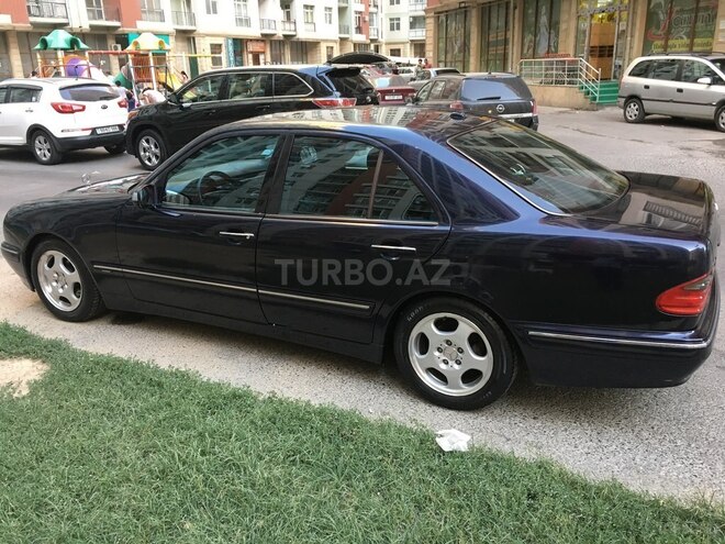 Mercedes E 240 2000, 267,995 km - 2.6 l - Bakı
