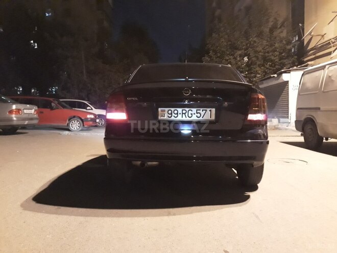 Opel Astra 2000, 300,000 km - 1.6 l - Bakı