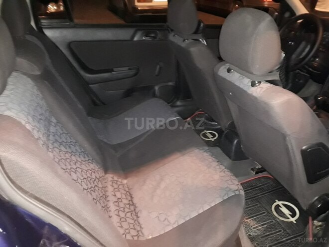 Opel Astra 2000, 300,000 km - 1.6 l - Bakı