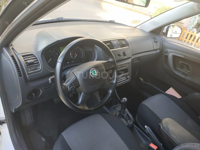 Skoda Fabia 2012, 114,000 km - 1.6 l - Bakı