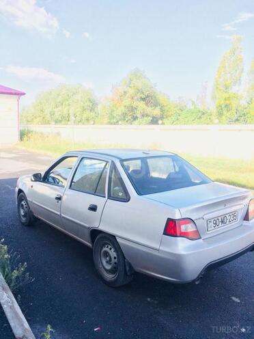 Daewoo Nexia 2011, 2,350,000 km - 1.5 l - Qax