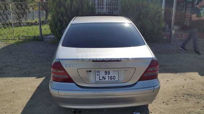 Mercedes C 240 2003, 250,000 km - 2.6 l - Bakı
