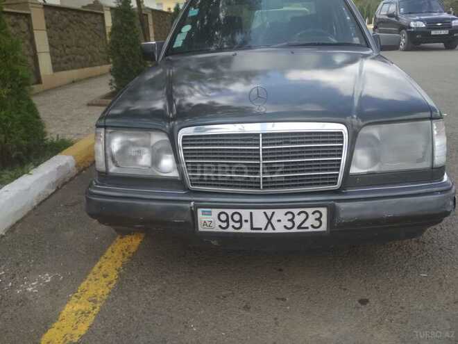 Mercedes E 200 1993, 142,221 km - 2.0 л - Bakı