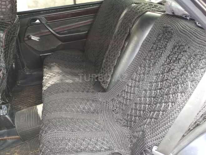 Mercedes E 200 1993, 142,221 km - 2.0 л - Bakı