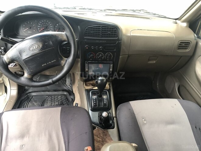 Kia Sportage 1998, 235,500 km - 2.0 l - Sumqayıt