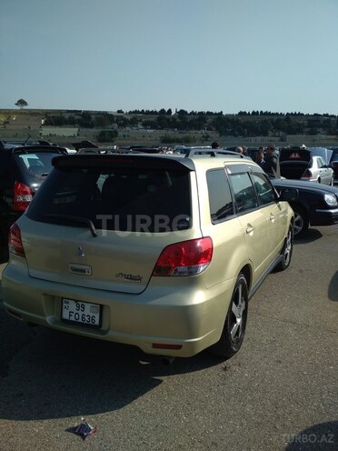 Mitsubishi Airtrek 2002, 228,627 km - 2.0 л - Bakı
