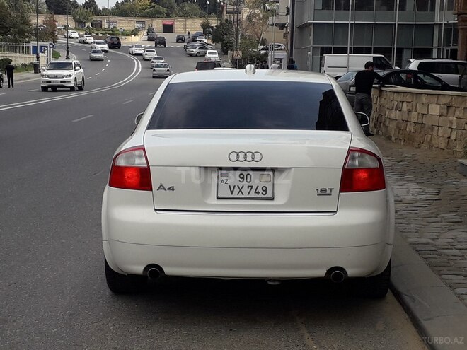 Audi A4 2004, 179,000 km - 1.8 l - Bakı