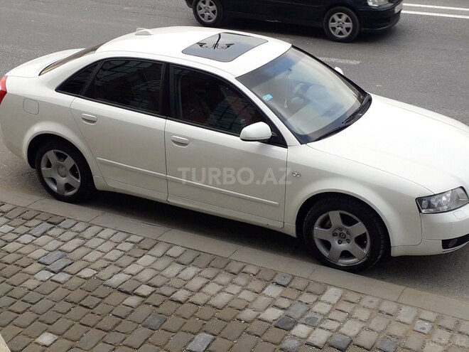 Audi A4 2004, 179,000 km - 1.8 l - Bakı