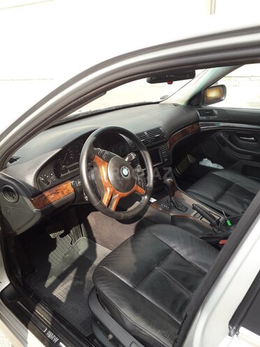 BMW 530 2002, 270,000 km - 3.0 l - Bakı