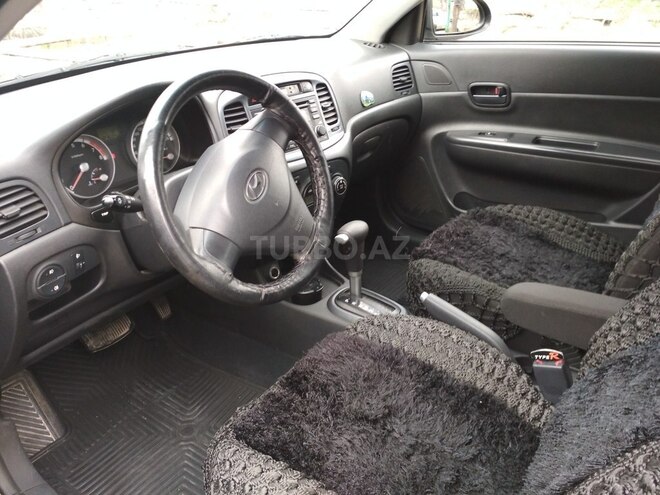 Hyundai Accent 2008, 136,996 km - 1.6 л - Şəki
