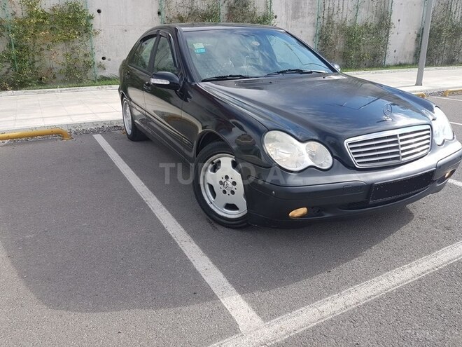 Mercedes C 180 2002, 365,000 km - 1.8 l - Bakı