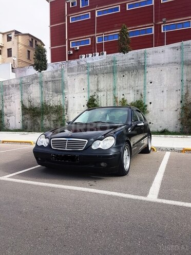 Mercedes C 180 2002, 365,000 km - 1.8 l - Bakı