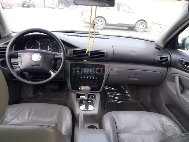 Volkswagen Passat 2002, 253,000 km - 1.8 l - Bakı