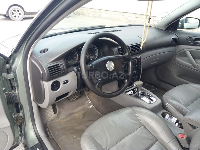 Volkswagen Passat 2002, 253,000 km - 1.8 l - Bakı