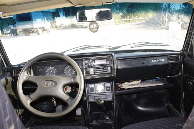 LADA (VAZ) 2103 2003, 13,000 km - 1.6 l - Şirvan