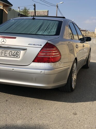 Mercedes E 320 2002, 297,000 km - 3.2 л - Bakı