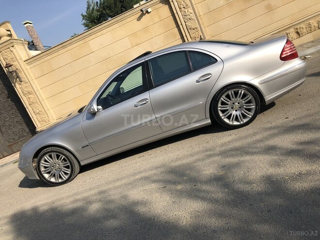 Mercedes E 320 2002, 297,000 km - 3.2 л - Bakı
