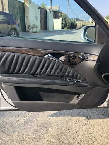 Mercedes E 320 2002, 297,000 km - 3.2 л - Bakı
