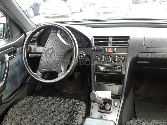 Mercedes C 200 1997, 552,000 km - 2.0 l - Bakı