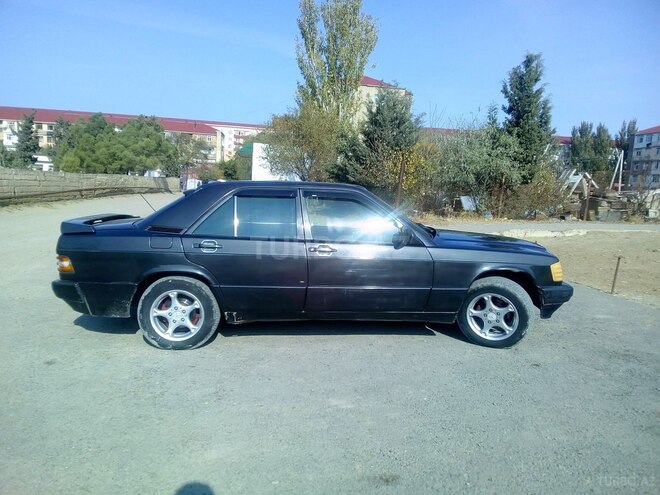 Mercedes 190 1991, 345,678 km - 1.8 l - Sumqayıt