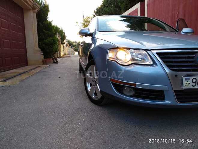 Volkswagen Passat 2005, 270,000 km - 2.0 l - Bakı
