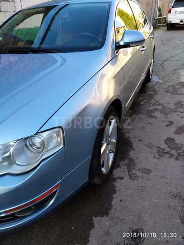 Volkswagen Passat 2005, 270,000 km - 2.0 l - Bakı