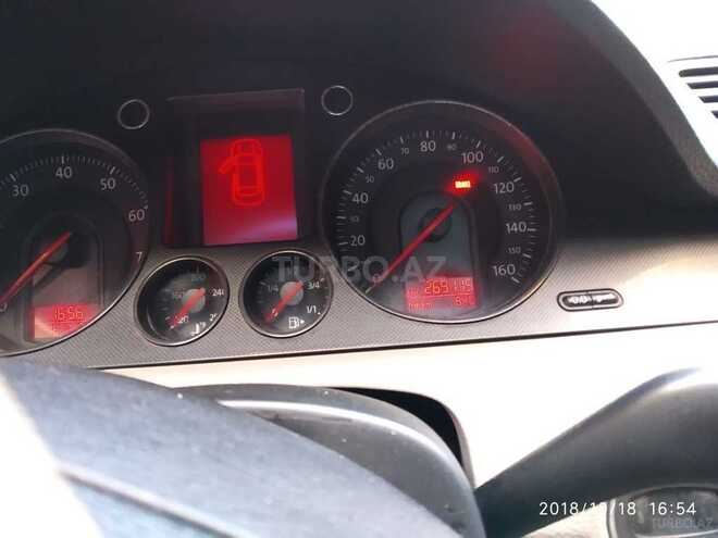 Volkswagen Passat 2005, 270,000 km - 2.0 l - Bakı