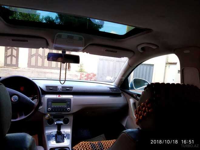Volkswagen Passat 2005, 270,000 km - 2.0 l - Bakı