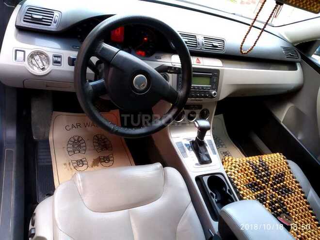 Volkswagen Passat 2005, 270,000 km - 2.0 l - Bakı