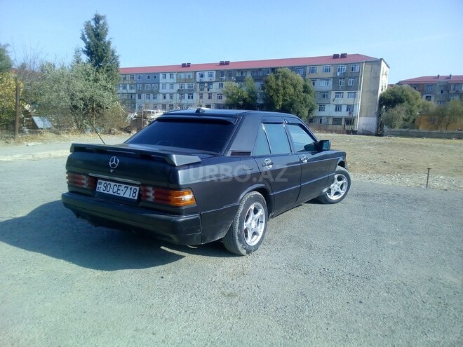 Mercedes 190 1991, 345,678 km - 1.8 l - Sumqayıt