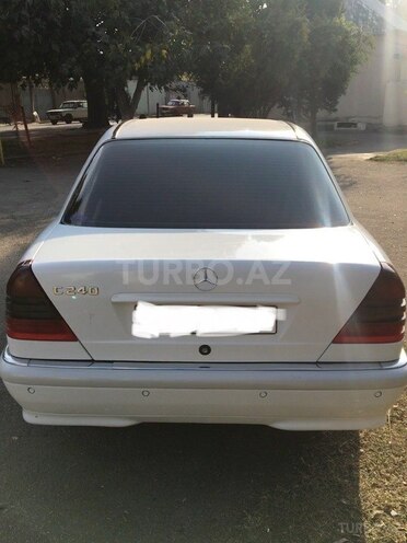 Mercedes C 240 1998, 300,000 km - 2.4 l - Gəncə