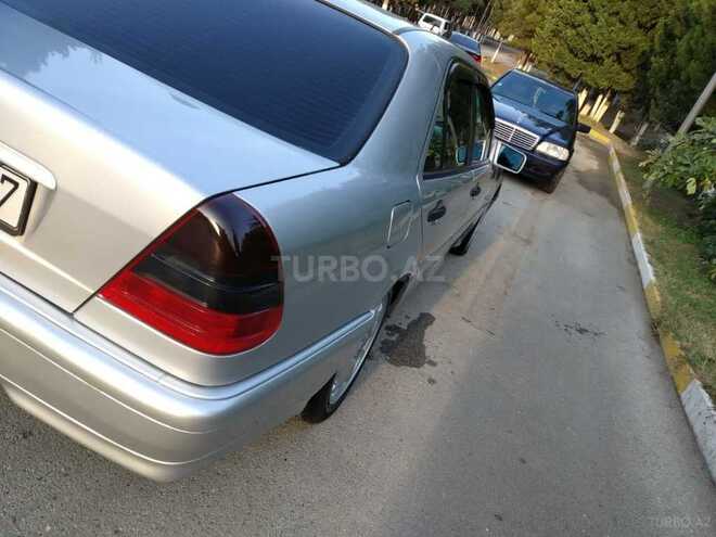 Mercedes C 220 2000, 342,528 km - 2.2 l - Bakı