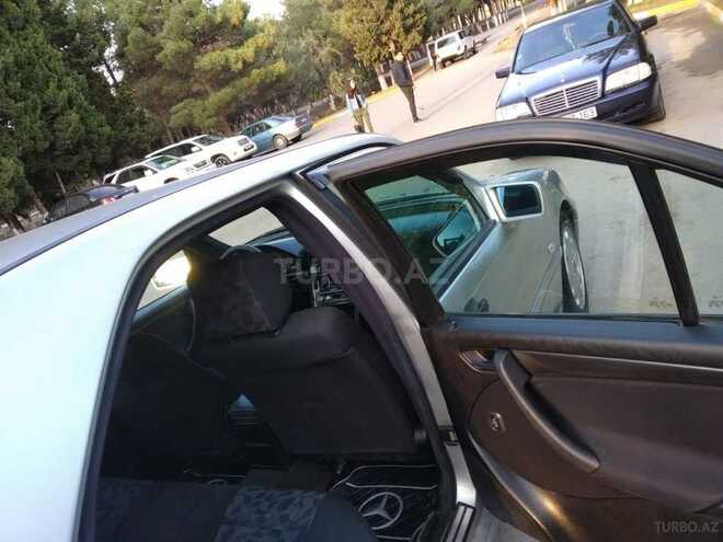 Mercedes C 220 2000, 342,528 km - 2.2 l - Bakı