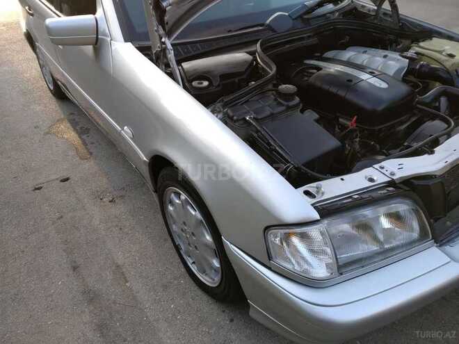 Mercedes C 220 2000, 342,528 km - 2.2 l - Bakı
