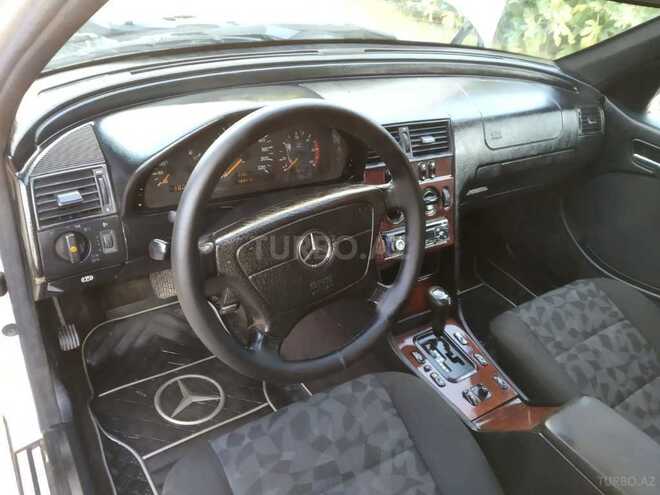 Mercedes C 220 2000, 342,528 km - 2.2 l - Bakı