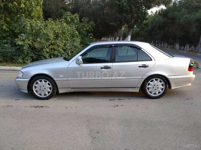 Mercedes C 220 2000, 342,528 km - 2.2 l - Bakı