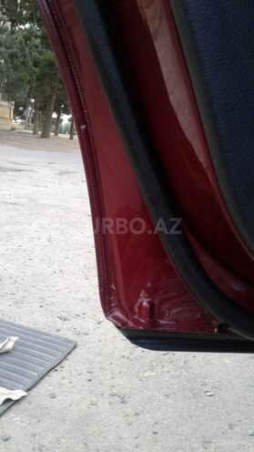 Mercedes E 200 2001, 186,000 km - 2.0 l - Gəncə
