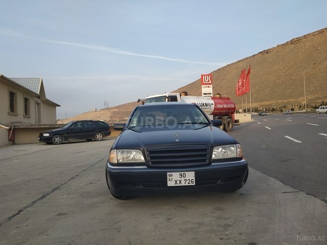 Mercedes C 230 1999, 145,000 km - 2.3 l - Bakı