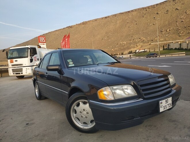 Mercedes C 230 1999, 145,000 km - 2.3 l - Bakı