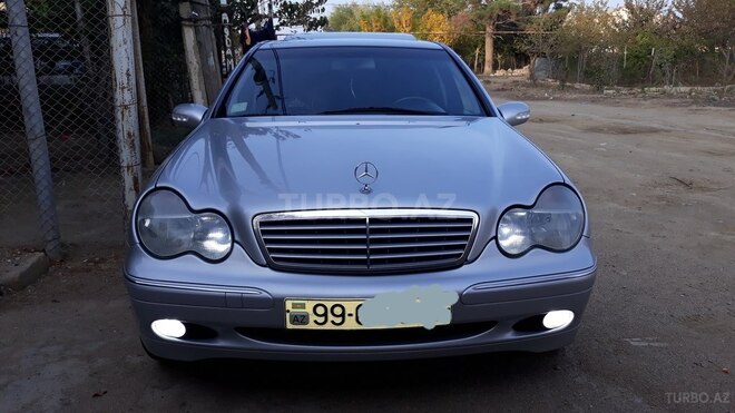 Mercedes C 200 2000, 209,000 km - 2.0 л - Bakı