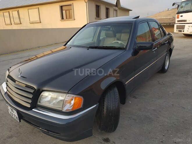 Mercedes C 230 1999, 145,000 km - 2.3 l - Bakı