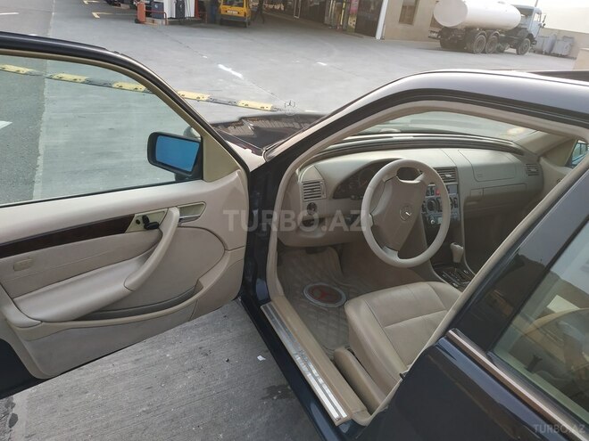 Mercedes C 230 1999, 145,000 km - 2.3 l - Bakı