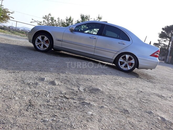 Mercedes C 200 2000, 209,000 km - 2.0 л - Bakı