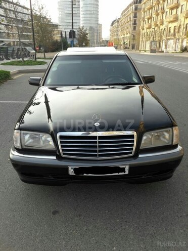 Mercedes C 230 2000, 290,000 km - 2.3 l - Bakı