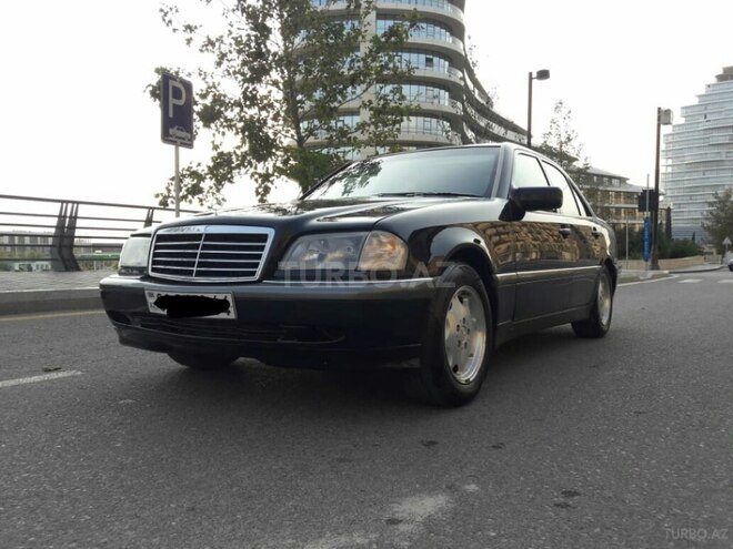 Mercedes C 230 2000, 290,000 km - 2.3 l - Bakı