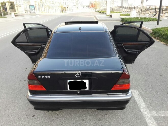 Mercedes C 230 2000, 290,000 km - 2.3 l - Bakı