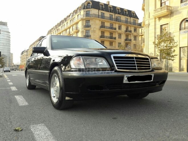 Mercedes C 230 2000, 290,000 km - 2.3 l - Bakı